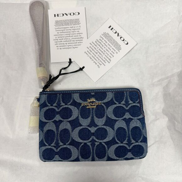 NWT Limited Coach CZ452 Signature Denim Corner Zip Wristlet with Cherry Charm - Picture 1 of 9